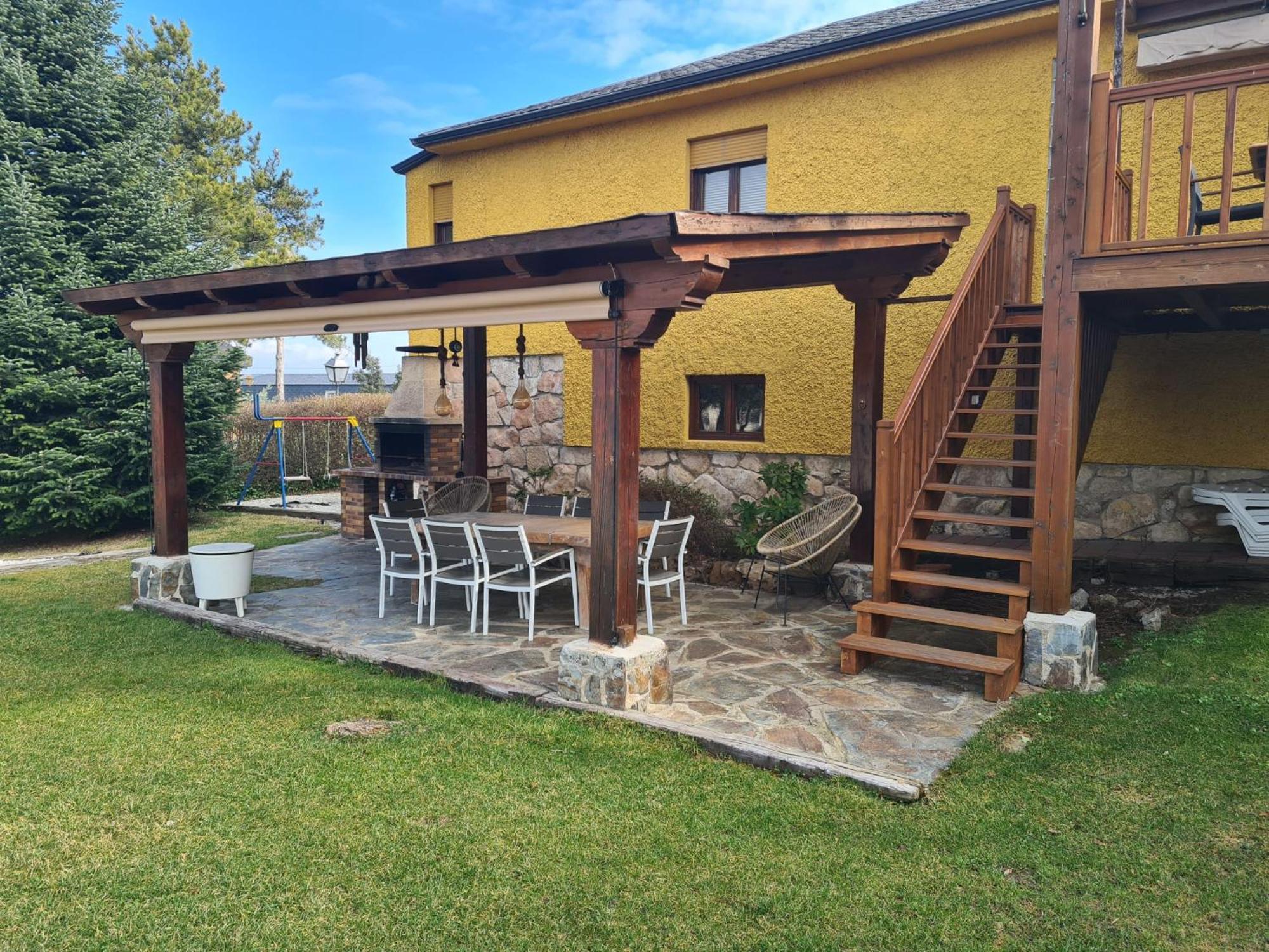 Margasol Villa Pedrezuela Екстериор снимка
